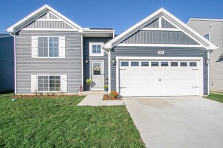 1014 Bush Creek Ln, Whitehall, MI 49461