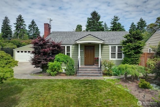 14022 23rd Ave NE, Seattle, WA 98125