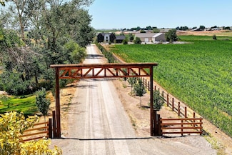 26761 Middleton Rd, Middleton, ID 83644