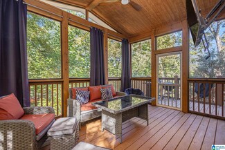 5204 Stonehaven Dr, Birmingham, AL 35244