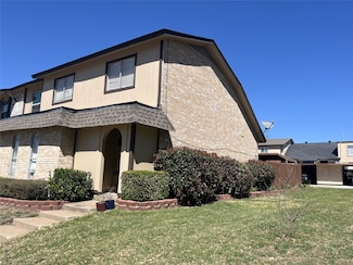 2326 Overland Ln, Arlington, TX 76014