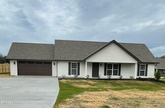 5815 Old Niles Ferry Pike, Maryville, TN 37801
