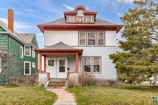 1201 N 16th St, Superior, WI 54880