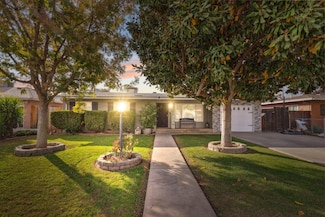 1075 San Carlos St, Porterville, CA 93257