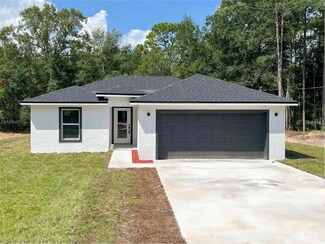 1706 3rd Ave, Deland, FL 32724
