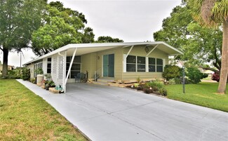 6029 Grand Oaks Dr SE, Winter Haven, FL 33884