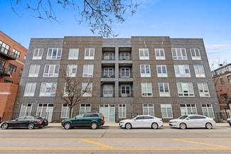 2217 W Madison St Unit 405, Chicago, IL 60612