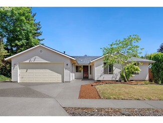 4071 SW 8th St, Gresham, OR 97030
