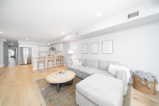 833 Willow Ave Unit 2, Hoboken, NJ 07030