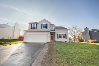 675 Preston Trails Dr, Pickerington, OH 43147