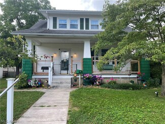 2128 Wilmer St, Zanesville, OH 43701