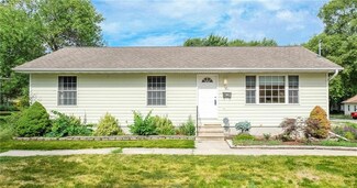 501 S West St, Colfax, IA 50054