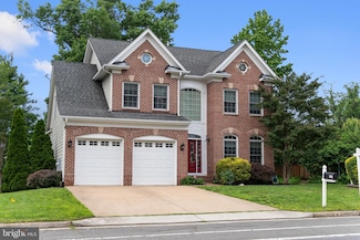 6424 South St, Falls Church, VA 22042