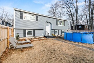 3 Devotion Ave, Sanford, ME 04073