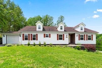 1005 Berkshire Ln, Russell, KY 41169