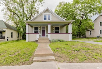 619 S 20th St, Murphysboro, IL 62966