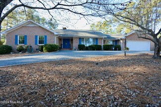 4 Cardinal Dr, Jackson Springs, NC 27281