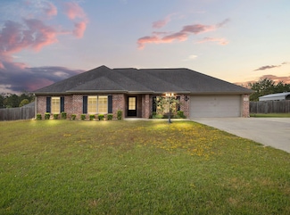 504 Woodland Pkwy, Leesville, LA 71446