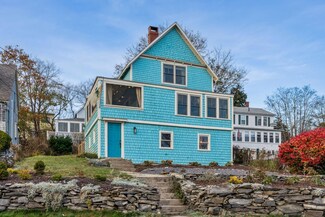 2 Maple St, Portland, ME 04101