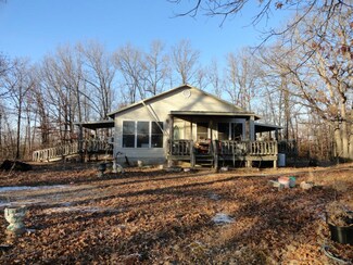281 County Road 2600, Edgar Springs, MO 65462