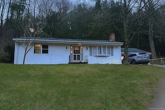 321 Litchfield Rd, Norfolk, CT 06058