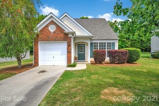 2441 Sawyer Dr, Charlotte, NC 28213