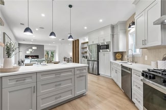 42 Riverdale Cir, Canton, GA 30114