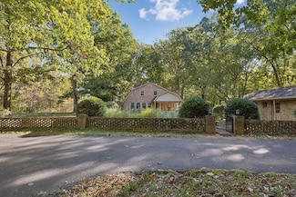 2719 Hwy 41 A S, Normandy, TN 37360