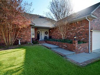 2400 Brookdale Ave, Edmond, OK 73034