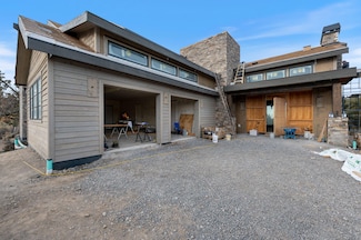 22936 Ghost Tree Ln, Bend, OR 97701