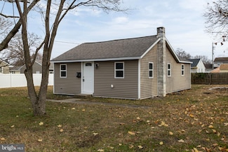 22 Aspen Dr, Pennsville, NJ 08070