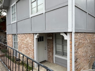 5421 Callaghan Rd, San Antonio, TX 78228