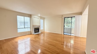 910 S Bedford St Unit 107, Los Angeles, CA 90035