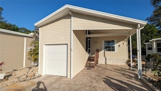 40 Beachfront Ln, Lake Placid, FL 33852