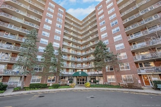 71 Strawberry Hill Ave Unit 118, Stamford, CT 06902