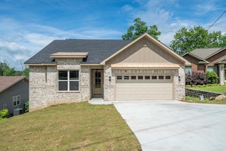 242 San Carlos Point, Hot Springs, AR 71913
