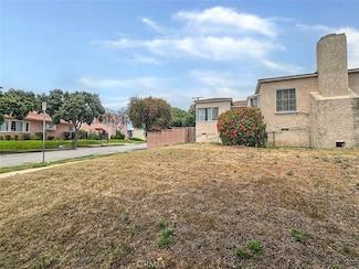 3223 W 83rd St, Inglewood, CA 90305