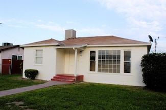 298 N G St, Porterville, CA 93257