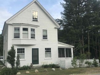 4 Plantation Rd, Effingham, NH 03882