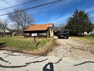 106 Van Worth St, Mansfield, TX 76063