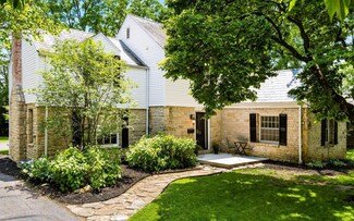 128 S Kellner Rd, Columbus, OH 43209