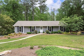 3131 Garden Lane Dr, Marietta, GA 30062