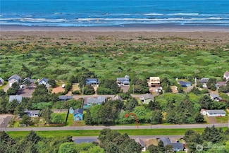 333 Ocean Shores Blvd NW, Ocean Shores, WA 98569