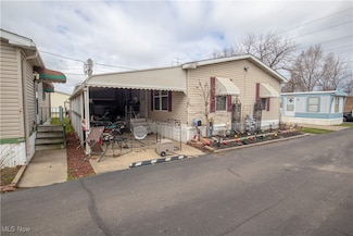 26 Second St, Cleveland, OH 44134