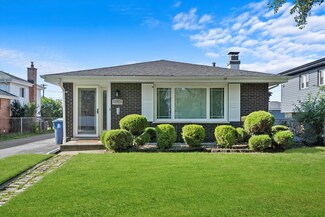 3743 W 121st Place, Alsip, IL 60803