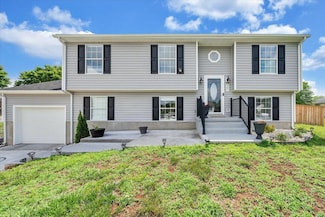 901 Samantha Cir, Roanoke, VA 24019