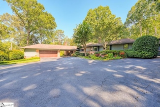 121 Montgomery Dr, Spartanburg, SC 29302