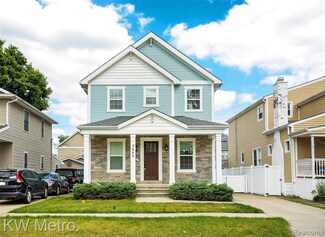 3666 Phillips Ave, Berkley, MI 48072