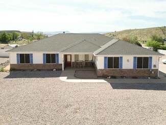 290 N Main St, Leeds, UT 84746