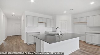 530 Samuel Ridge Dr, Dayton, TX 77535